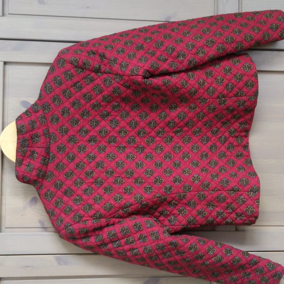 Quilted Blazer/Jacket with Tapestry Print - Picture 7 of 16